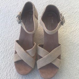 Tom’s Wedge Sandal